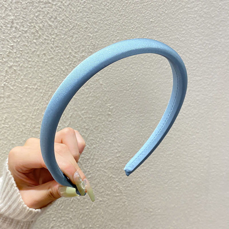 Aishg fint hårband i fast tyg för kvinnor koreanskt enkelt hårband fräscht all-matchande hårband för utomhusbruk flickor håraccessoarer: Röd