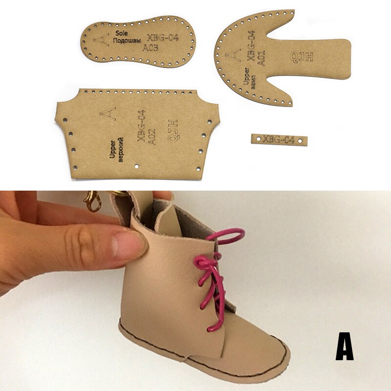 Artículos de cuero hechos a mano para hacer , pequeños adornos, molde de plantilla de papel kraft, zapatos pequeños, botas, llavero, colgante de mochila