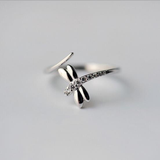 Trendy Zilveren Kleur Crystal Dragonfly Ringen Voor Vrouwen Bridal Wedding Engagement Sieraden Grote Opening Antieke Ringen