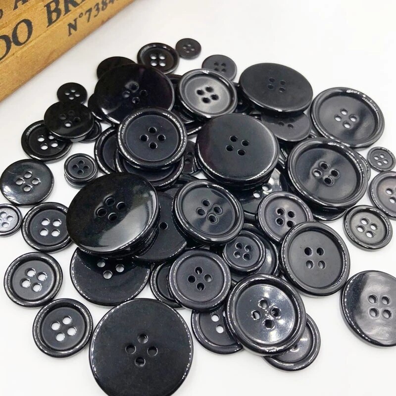 Boutons en plastique, 50/100 pièces, 9/11/15/20/25/30mm, couleur mixte, 4 trous en plastique, artisanat, couture de vêtements pour enfants, Notions de couture: Black / 30mm 50PCs
