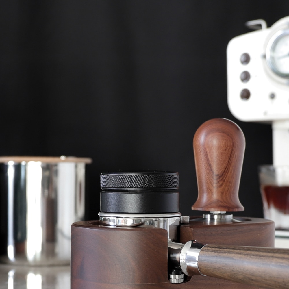 Kaffefordeler, espresso-distribusjonsverktøy/niveller , 3 vinklede skråninger justerbar håndflate-tukle passer til 51/53/58mm portafilter