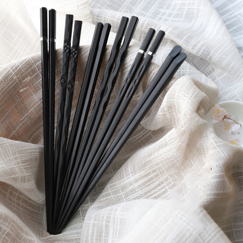1 Pair Japanese chopsticks Alloy Non-Slip Sushi Food sticks Chop Sticks Chinese reusable chopsticks
