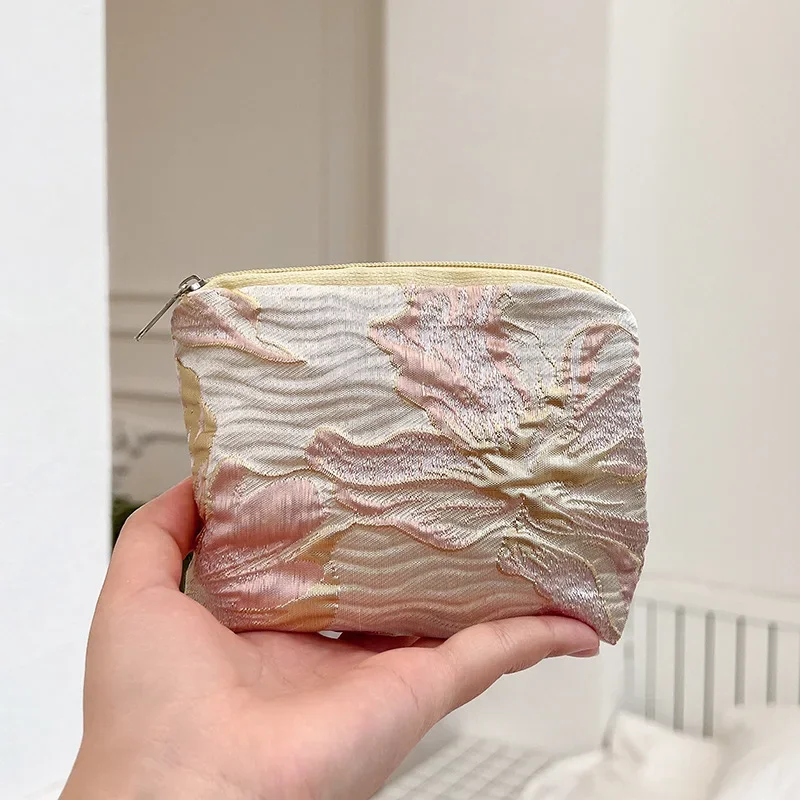 Mini Small Zipper Coin Purse Women Cute Floral Clutch Purse Lipstick Bag Key Wallet Lady Cotton Travel Makeup Storage Bag Pouch: black