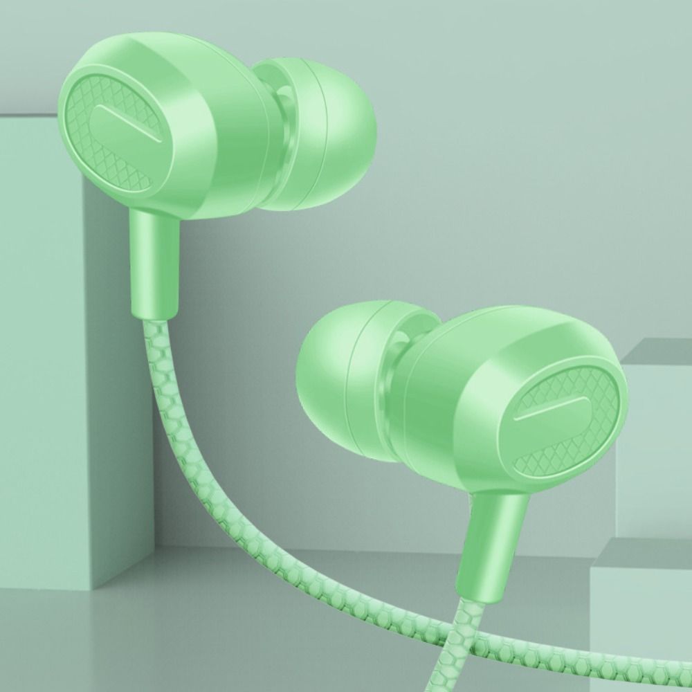 1PC 3.5mm Wired Earphones Universal In-ear Headphones Portable Subwoofer Stereo Sports Earphone With Mic Noise Cancelling Earbud