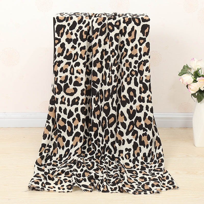 Stof til skjorter af leopard-print polyester stof eksploderede i efteråret og vinteren huayao trykt stof chiffon stof