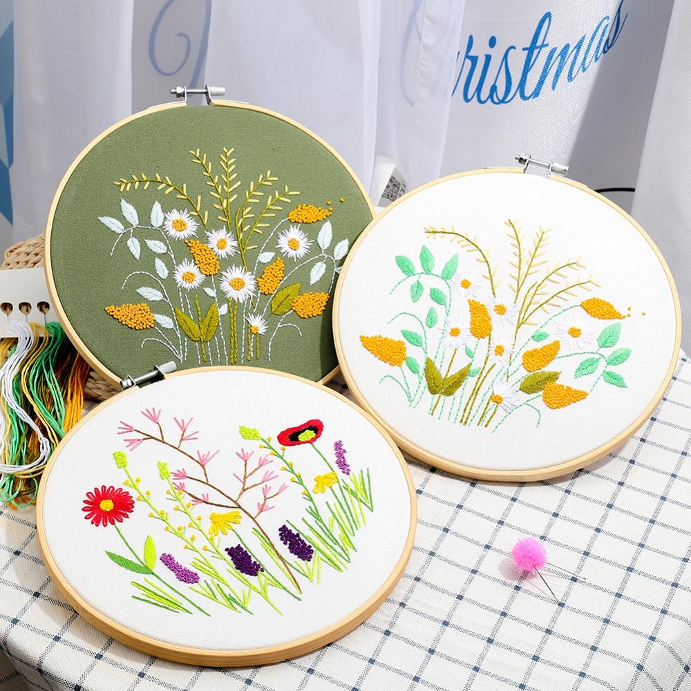 Embroidery Starter Kit with Pattern Stamped Including Embroidery Cloth with Pattern, Bamboo Embroidery Hoop Threads Needles Kit