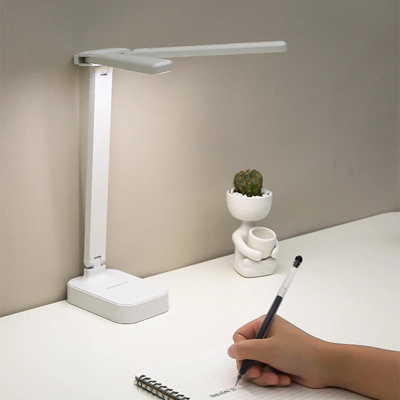 LED-bureaulamp USB oplaadbare tafellamp 3-niveaus dimbaar Touch bureauverlichting Oogbescherming Opvouwbaar voor slaapkamer Bureaulamp