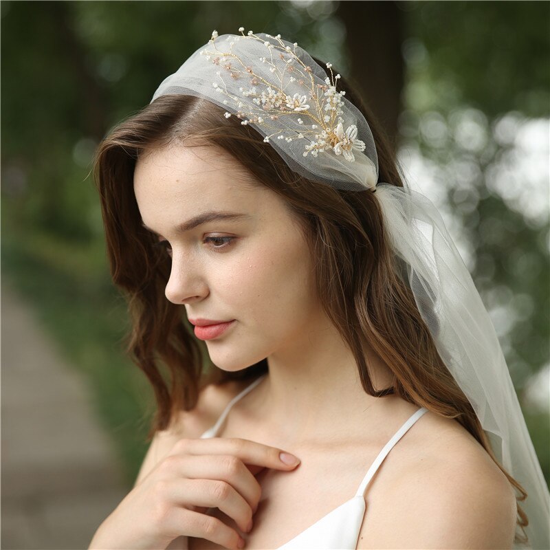 Handmade Beaded Floral Bridal Headpiece Ivory Wedding Veils Party Prom Headwear Brides Hair Accessories