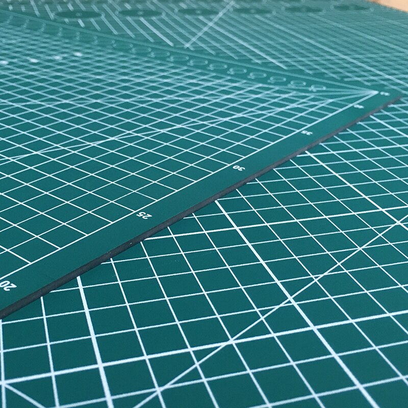 Cutting Mat A1 Pvc Rectangle Self Healing thicker Desktop Protection Mat A1 Craft Dark Green90cm * 60cm*0.3cm