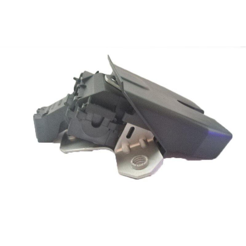 Takaluukun takaluukun lukon tavaratilan toimilaitteen tavaratilan toimilaite 31335047 31335870 31335045 volvo  s40 ii v50 2004: lle