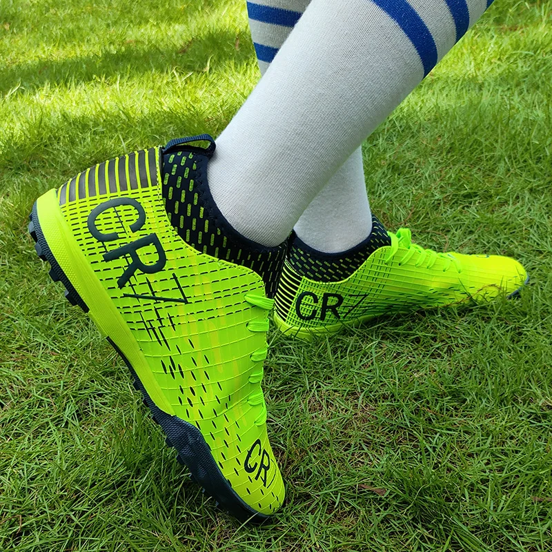 Neue Männer Fußball Schuhe Turf Indoor Lange Spikes Hohe Ankle Fußballplatz Stiefel Training Ultraleicht Futsal Stollen Fußball Schuhe