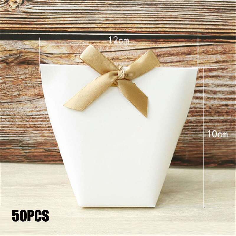 50 Stks/partij Zwart Wit Bronzing Franse "Merci" Papier Candy Bag Dank U Bonbondoos Pakket Bruiloft Verjaardag party Favor Tassen: small white