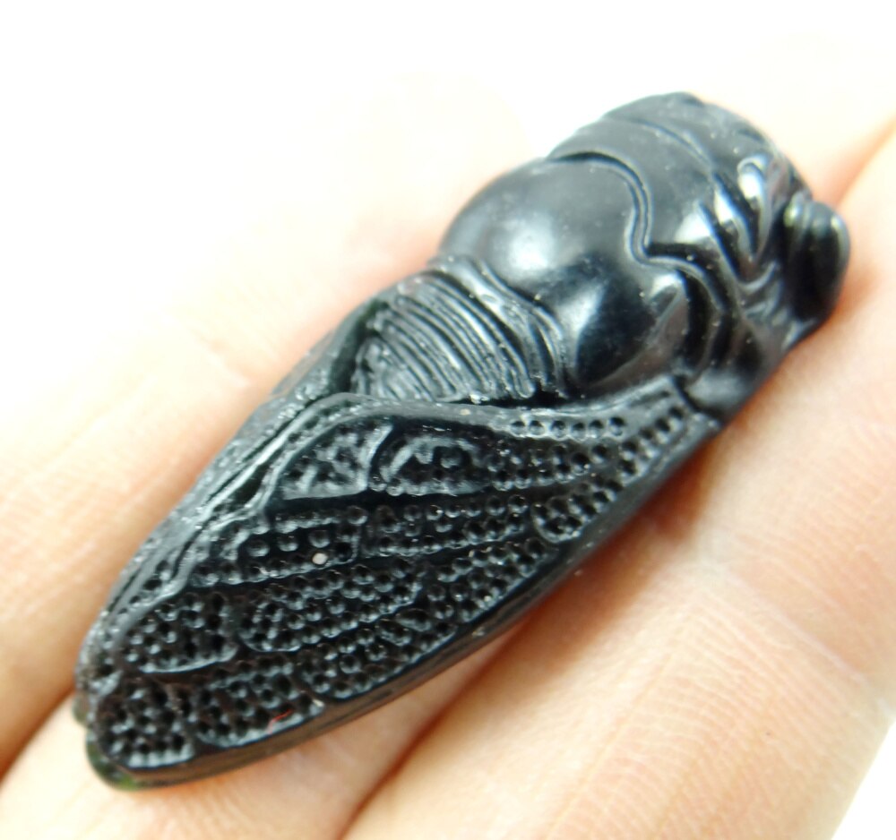 46*18*11 MM natuurlijke Chinese zwarte groene steen hand gesneden standbeeld van cicade amulet hanger ketting