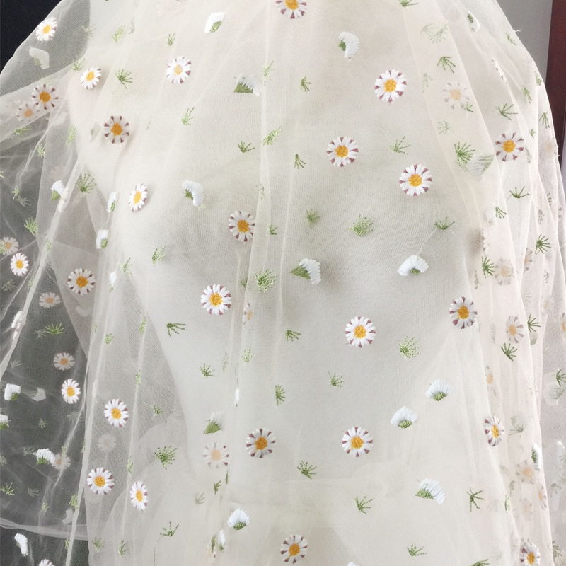 Kleine madeliefjesbloem mesh borduurstof franse netkantstof doe-het-zelf gordijnjurk kinderkleding babykleding tule stof