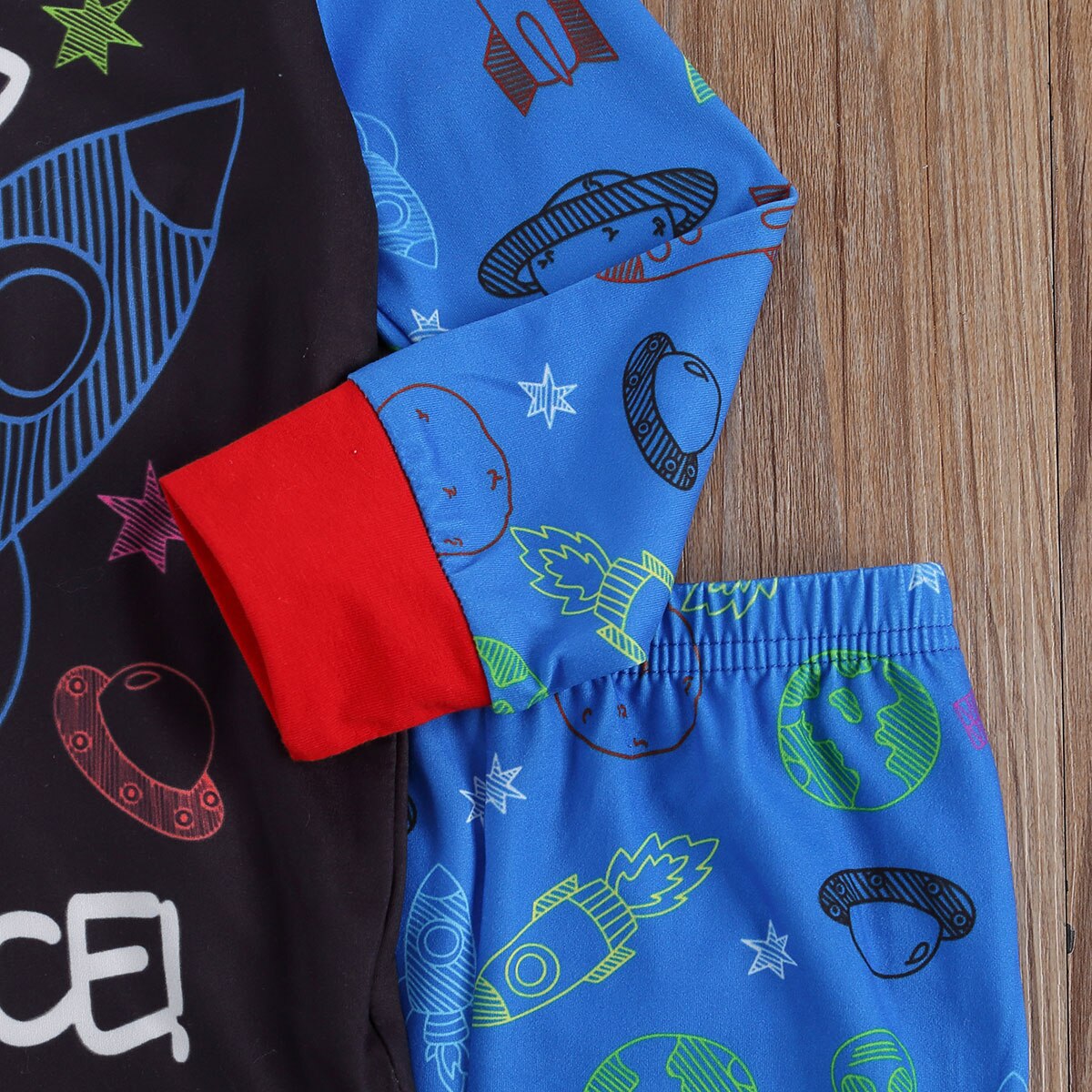 Børn barn baby dreng pyjamas sæt nattøj tøj efterår efterår langærmede t-shirt bukser rumskib hjemmetøj tøj 2 stk.