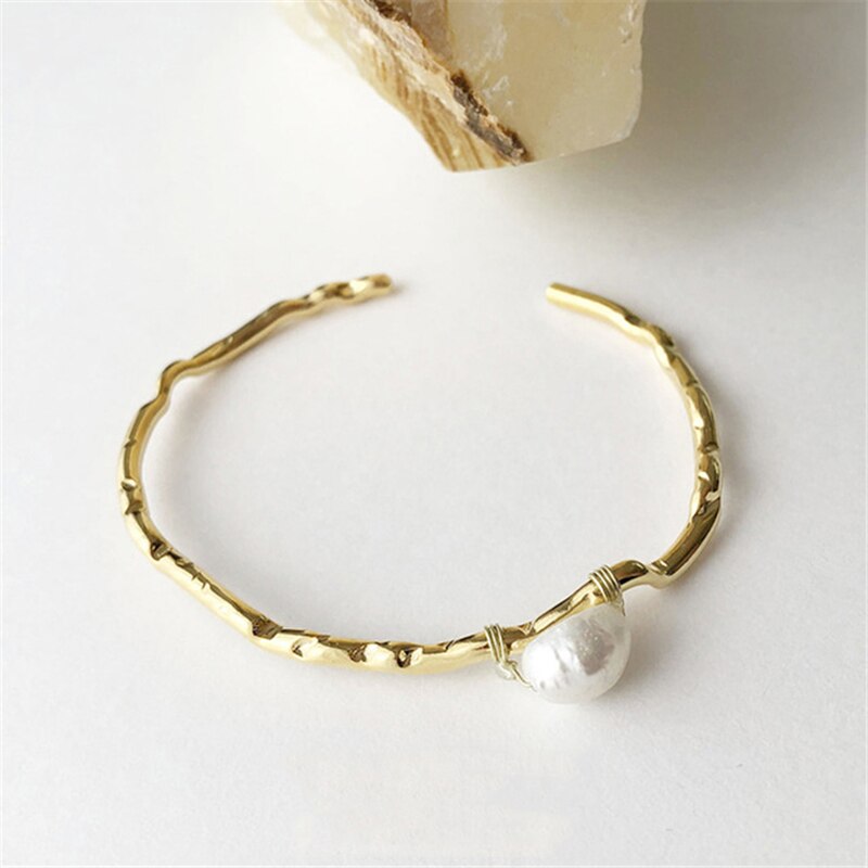 Peri'sbox Gold Irregular Chain Genuine Freshwater Pearl Bangle Large Geometric Pearl Bangles for Women Simple Jewelry