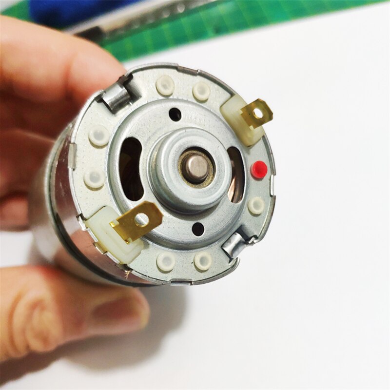 Średnio-i niska prędkość 775 silnik wbudowany chłodzenia śmigło wentylatora pilot zdalnego sterowania symulacji Model statku holownik silnika: 775 motor12V5000 rpm