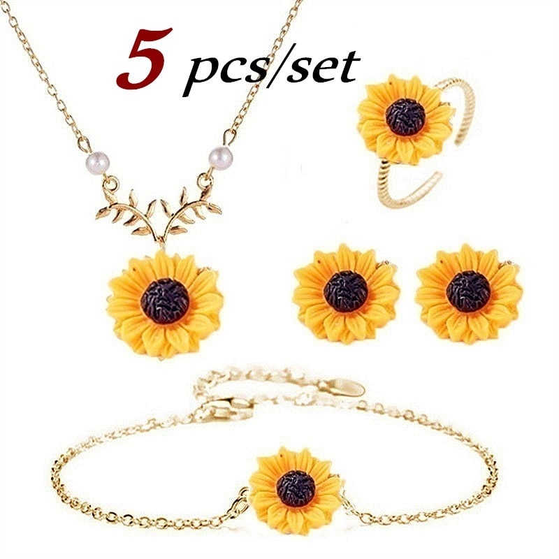 5PCS/Set Necklace Earring Bracelet Ring Jewelry Set Women Accessories Sunflower Jewelry Charm Pendant Necklaces