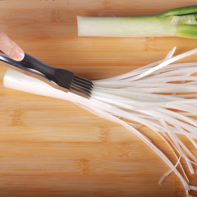 Roestvrijstalen uiensnijder, uienvork, fruit- en groentesnijder, uiensnijder, snijmes, veilige snijhulp, keukengereedschap