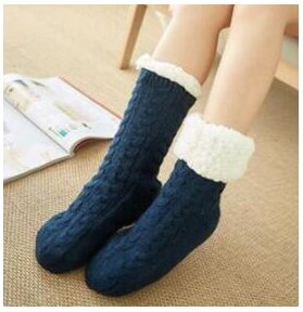 Warme Deken Lange Coral Fleece Deken Met Mouwen Coral Fleece Pocket Deken Volwassen Winter Wassen Flanel Dekens Gewaad: blue socks