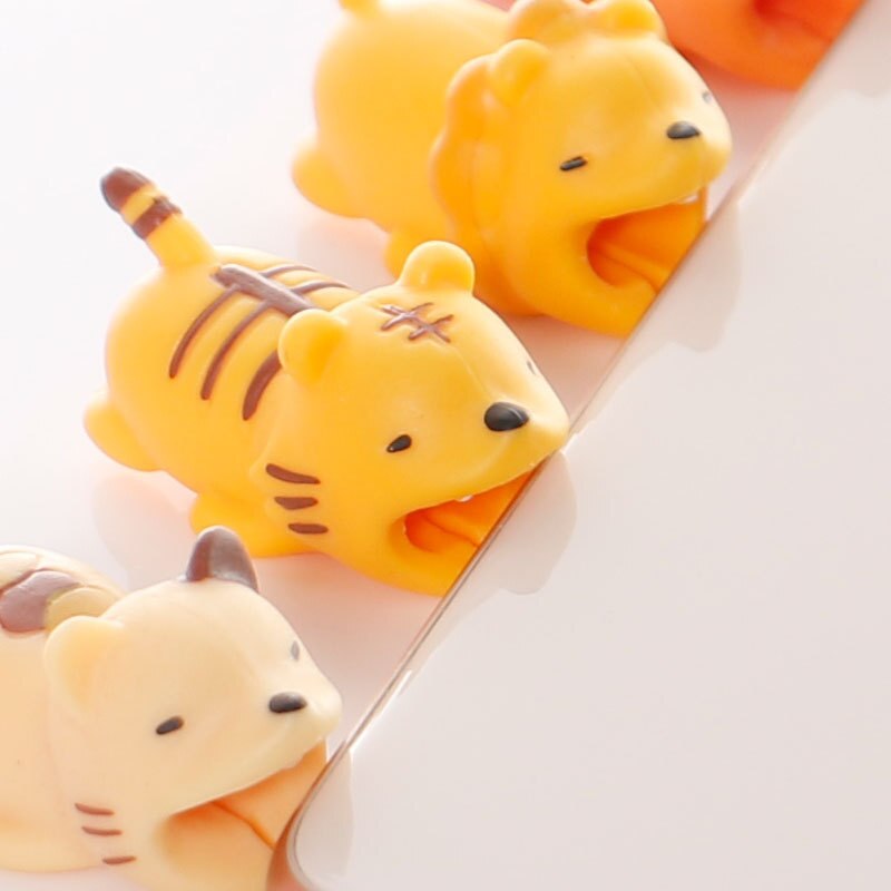 Cute Bite Cartoon Animal Cable Protector Cord Wire Protection Mini Cover Charging Cable Winder Protectors Cover