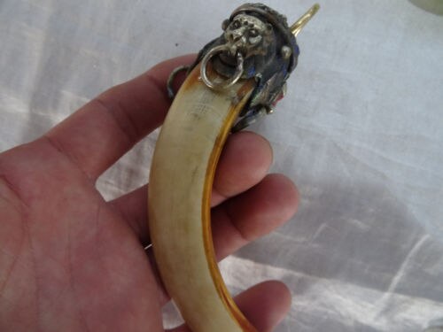 Kinesisk tibetansk sølv lille løvehoved gris tand talisman vedhæng udsøgte små statuer