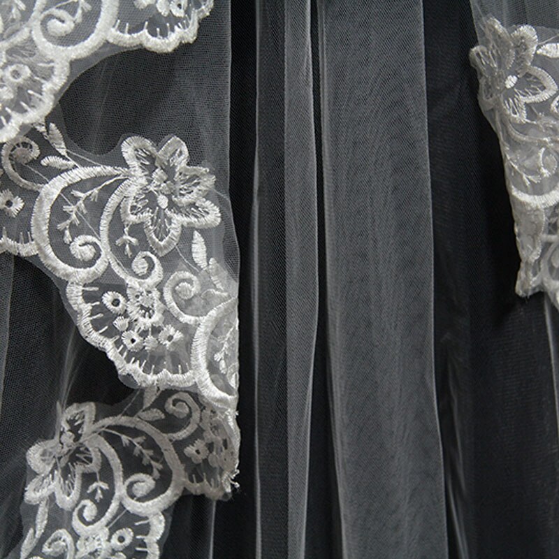 Vrouwen Kant Bruiloft Sluier 3 Meter Lange Kathedraal Met Kam Een Laag Tull Applicaties Bridal Veils