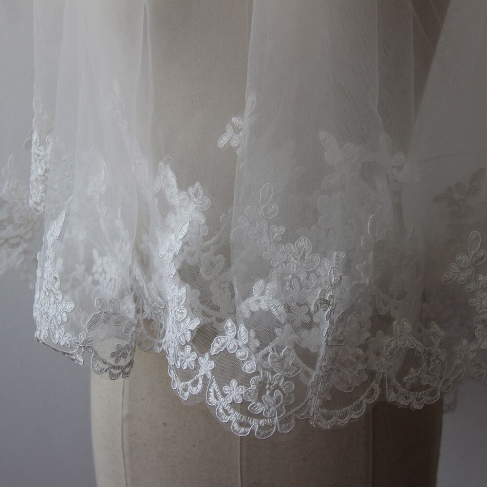 Op voorraad goedkope korte bruidssluiers wit/ivoor eenlaags kant bruidssluiers bruidsaccessoires veu de noiva