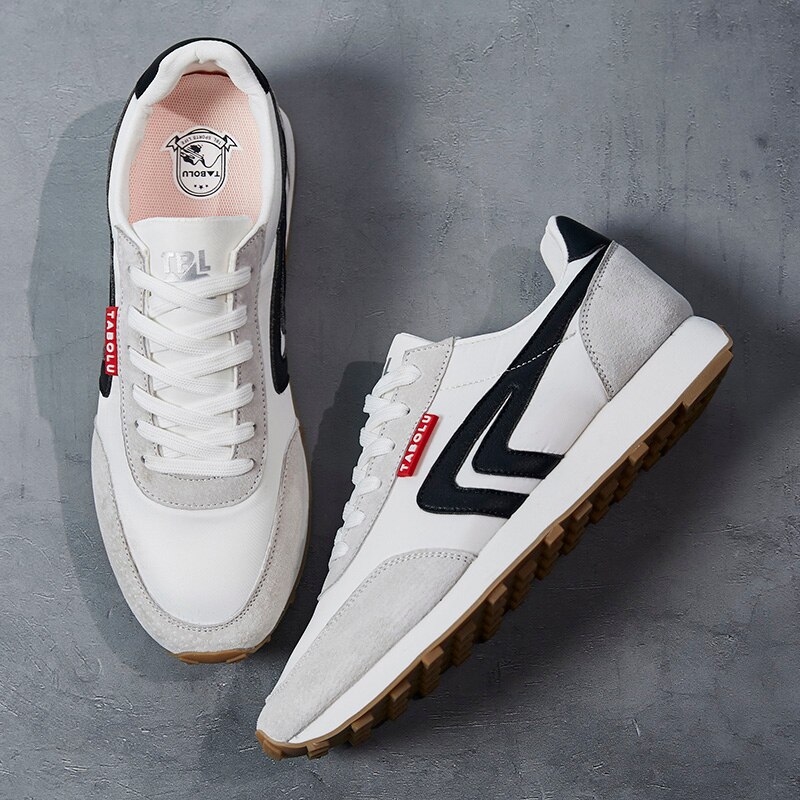 Men Training Golf Shoes Walking Sneakers Size 39-44 Anti Slip Golf Sneakers for Men Outdoor Athletic Footwear