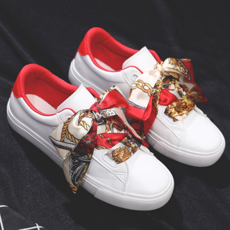 Kvinder hvide fritidssko ribbånd blonder læder vandtætte sneakers med sløjfe silkebånd efterår tørklæde snøring lav top 35-40