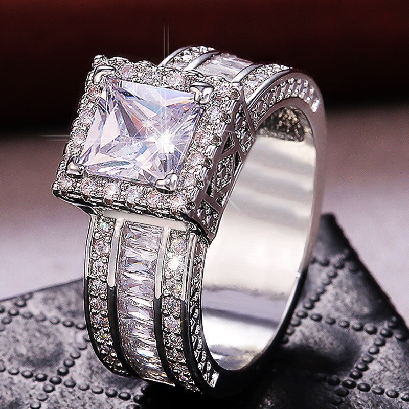 2022 New Luxury Princess Solid silver color designer anello di fidanzamento per le donne anniversario regalo gioielli all'ingrosso R6907
