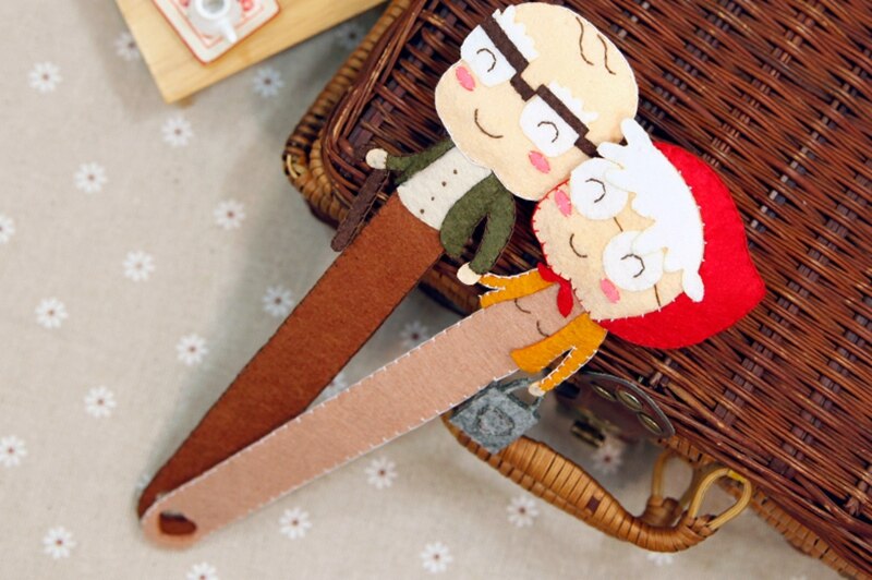 2pcs/set Couple Bookmark Felt DIY Package Couple Bookmark Environmental Material 24 X 6CM