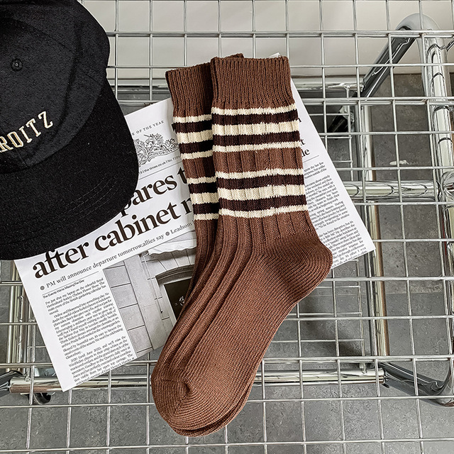 Calcetines largos de algodón para mujer, calcetines coreanos blancos transpirables de ocio para niñas, calcetines bordados para hombre, calcetines a rayas para primavera y verano para mujer: Turquesa