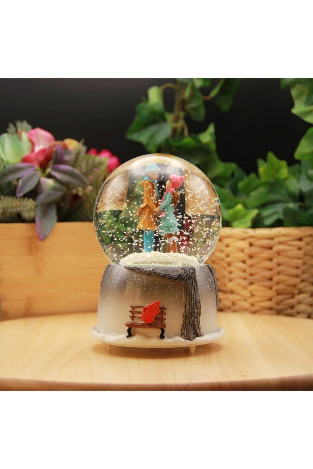 Illuminated Musical Snow Globe Romantic Valentine Orbs Girl Boy Glass Crystal Globes