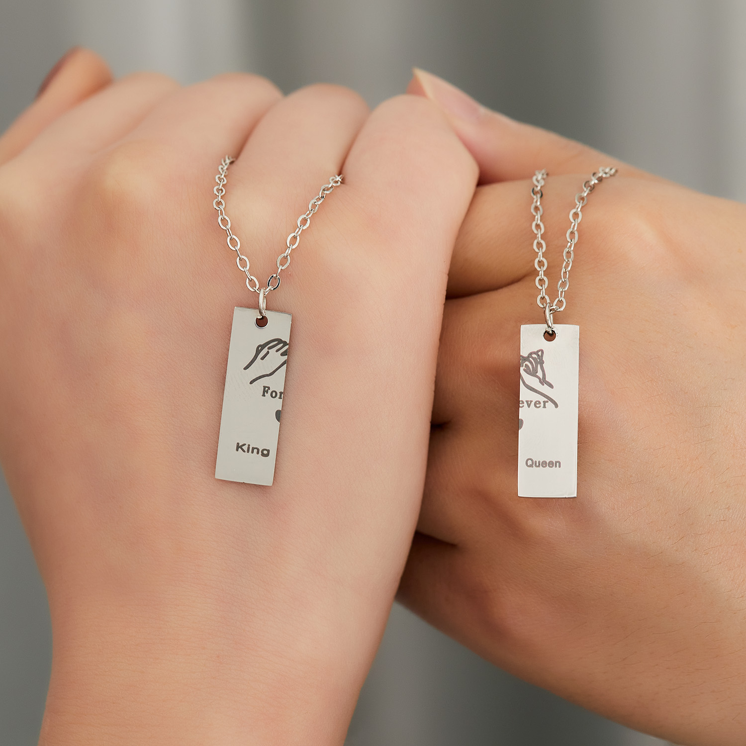 Collana magnetica per coppia da 2 pezzi per donna uomo Ti amo 100 lingue Collana con proiezione Collana con ciondolo a forma di cuore Gioielli