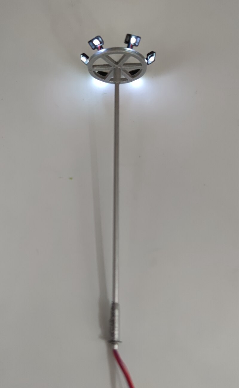 Ho Scale Model Lighting Tower 12v Warm White Tower Lights Model Lamppost Train/garden/playground/stadium Overhead Lights Layout: cold white