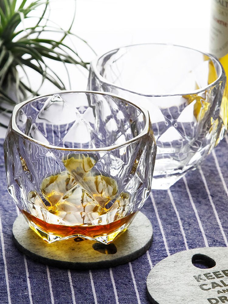 Salloping caballo de corte de diamante de cristal antigua whisky de vidrio clásico europeo gruesa pesada copa de coñac Rock taza de vidrio