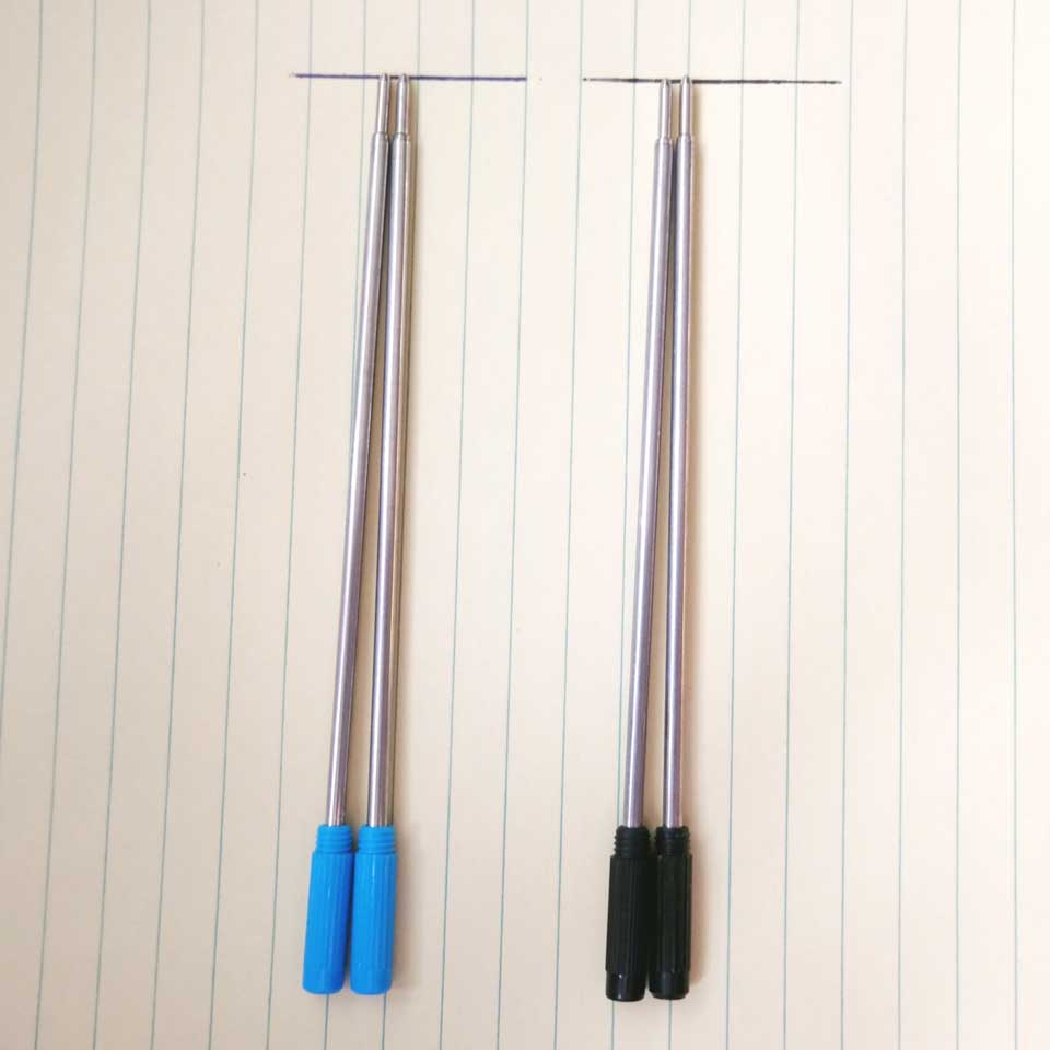 Infällbar kulspetspenna refill 0.7mm blå svart bläck rulle kulspetspenna refill för att skriva kontor skolmaterial 5 st/lot