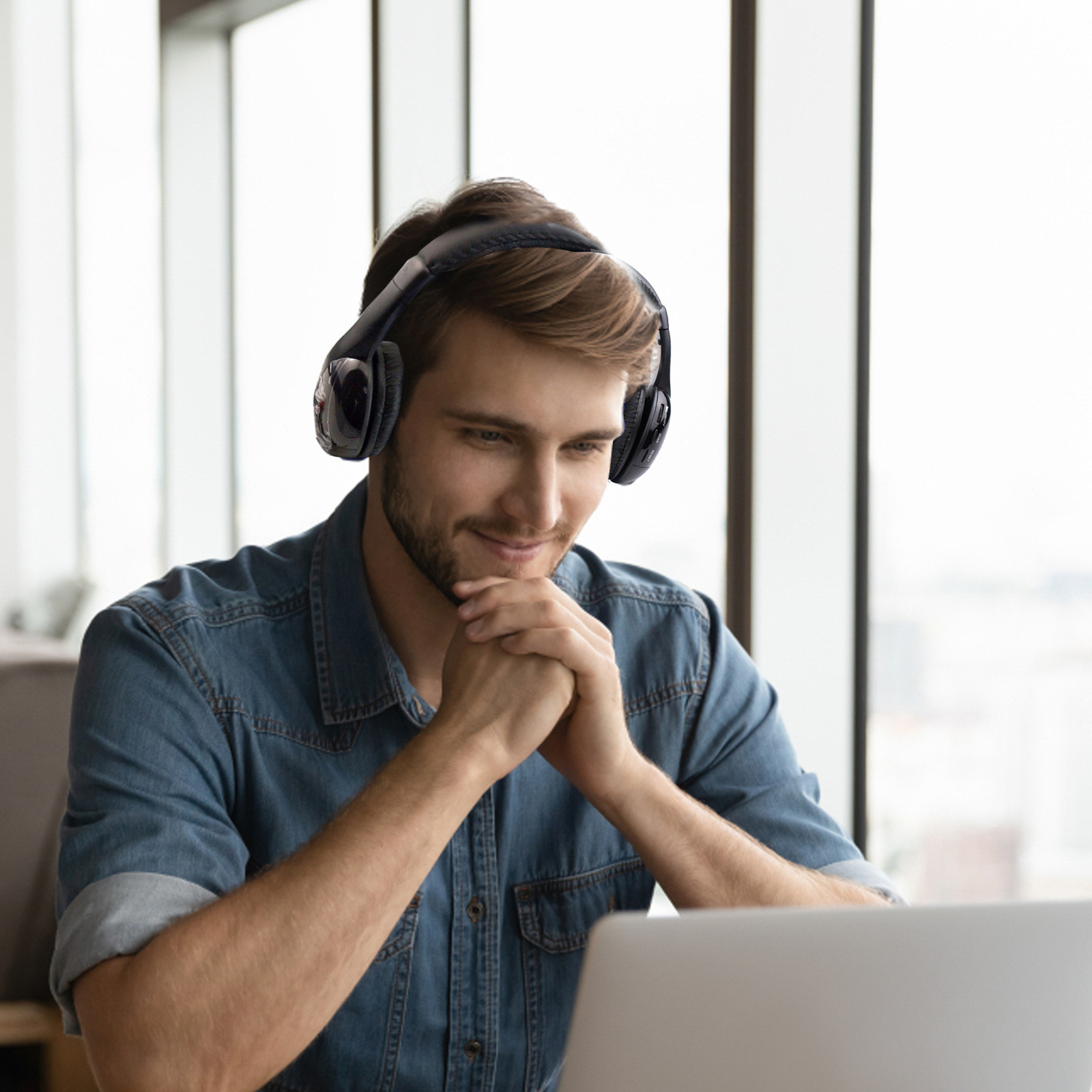 Trådlösa tv-hörlurar för tv-tittande med sändare, trådlösa over-ear-headset med fm-radio, / 3.5mm- uttag för tv-tittande och spel