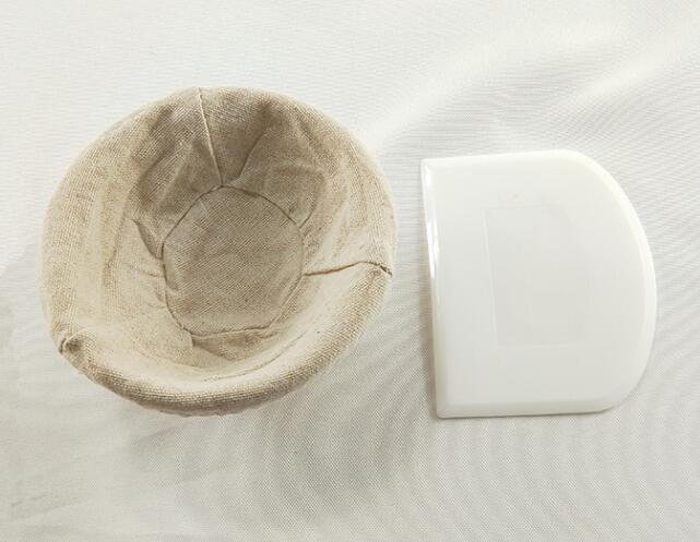 Banneton baguette mand de broodmand bakkerij broodbroodmand brood fermentatiemand deegkom stokbrood: Banneton advertentie schraper