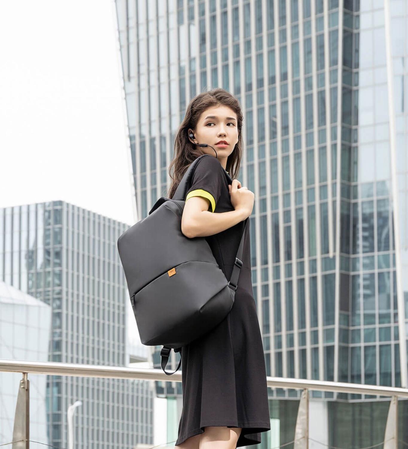 Nueva mochila informal Xiaomi Simple 20L gran capacidad 490g súper ligera innovadora mochila impermeable con bolsillos laterales para ordenador portátil