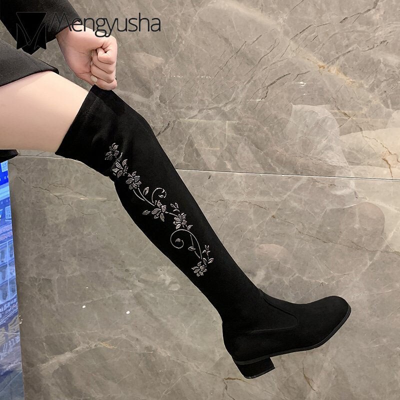 Botas altas hasta el muslo con bordado de flores para mujer, botines cómodos por encima de la rodilla, de tacón grueso, calcetín largo y delgado