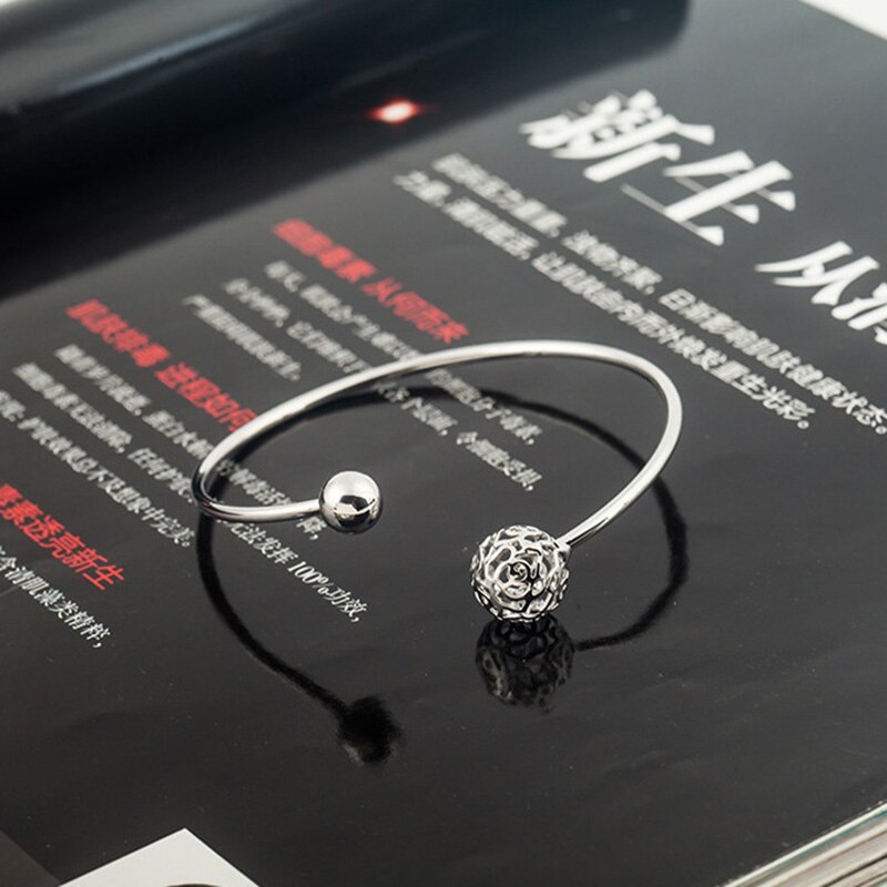Women' Simple Cuff Bracelet Bangles Geometric Opening Lady Bangles Hollow Ball Bracelet Personality Statement Jewelry