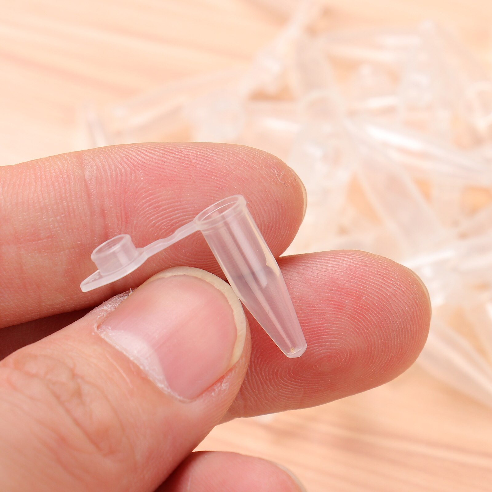 30 kleine testflesjes kweekbak van helder plastic microcentrifugebuis met schaalverdeling, lekvrije monsterpot, vloeistofextractiecontainer