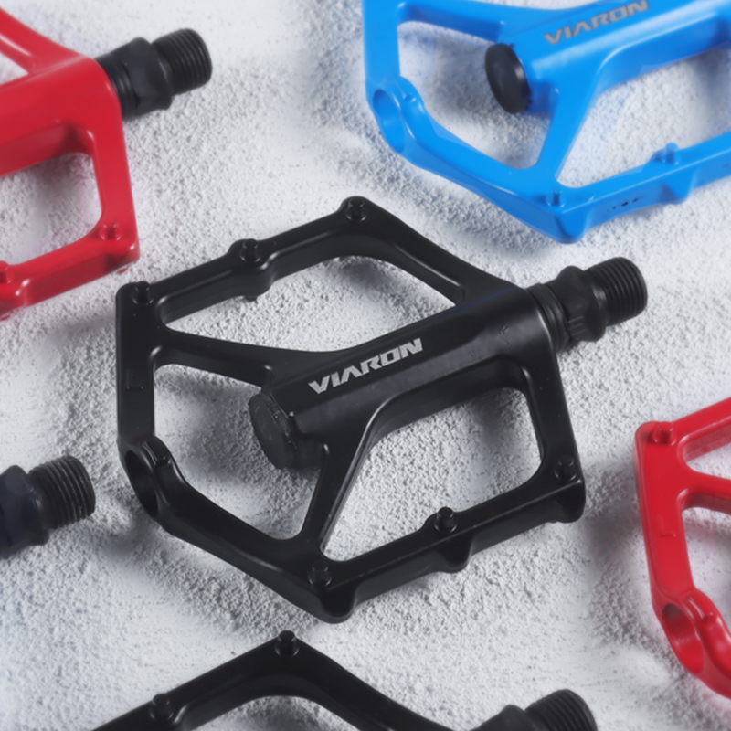 Superleichte Fahrradpedale aus Aluminiumlegierung, rutschfest, 12 Nagel, MTB, Fahrrad, Trittbrett, Lager, dünnes Pedal, Fahrradzubehör