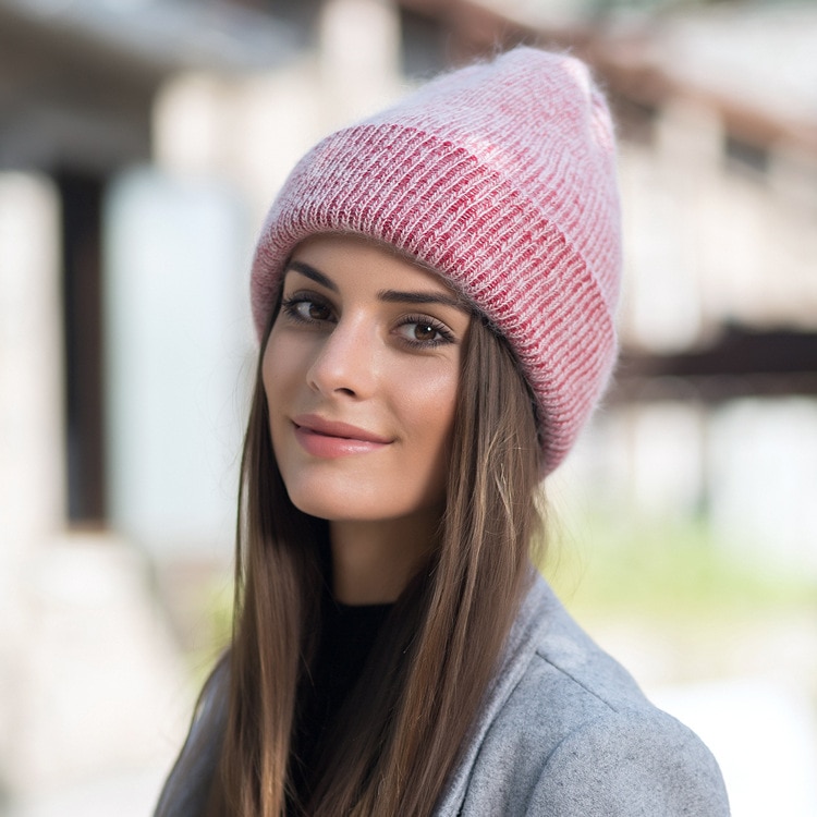 Nuovi cappelli invernali di alta qualità per donna berretti in cachemire cappellino Skullies in lana lavorato a maglia cappellino angora pompon Gorros