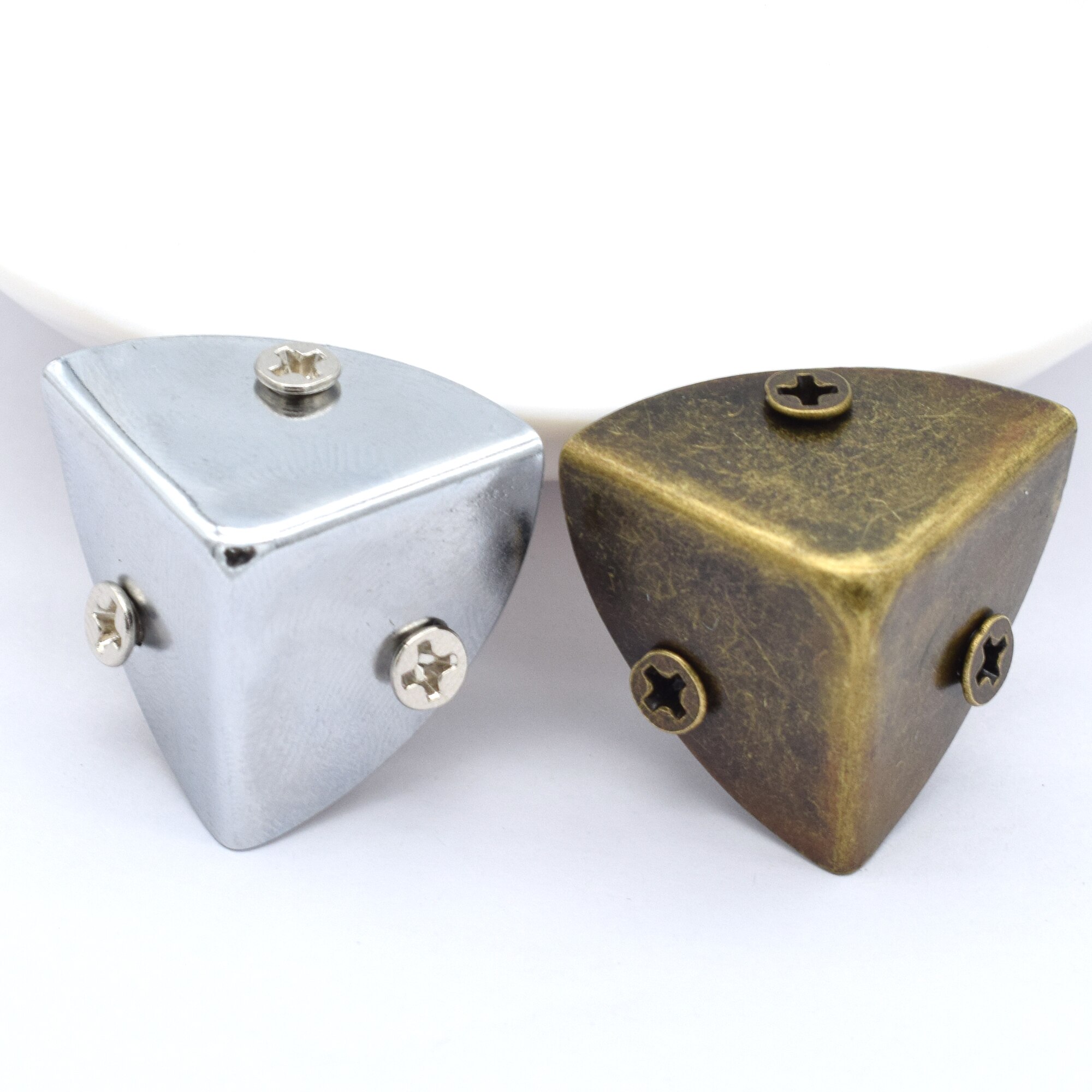 10pcs Metal Box Corner Antique Bronze/Silver Protector Wrap Angle Tool Box Corner Decorative Edge Safety Box Angle Guard