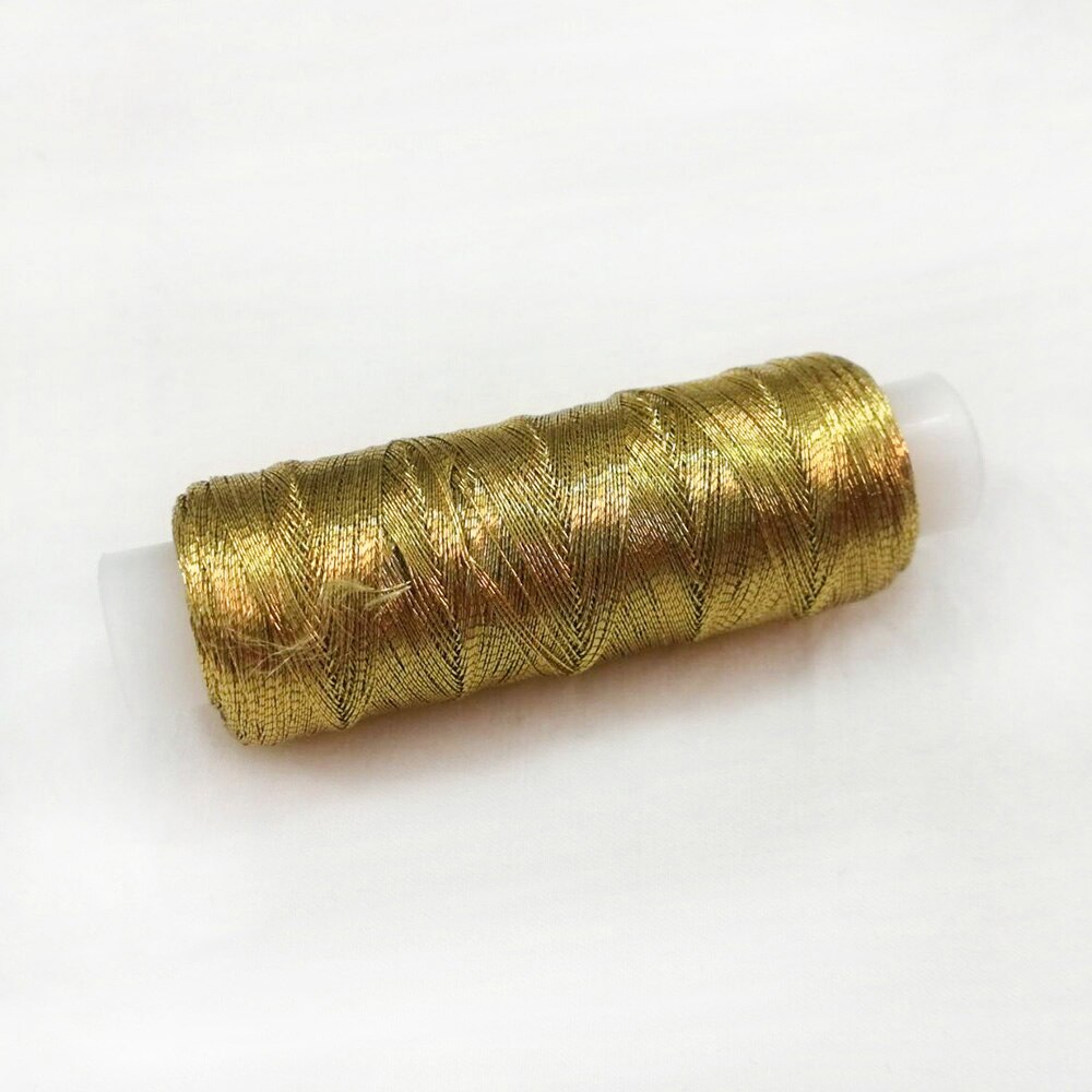 1 Stuk Goud/Zilver 200 Meter Lengte Overlocking Naaimachine Discussies Polyester Kruissteek Sterke Threads Voor Naaibenodigdheden