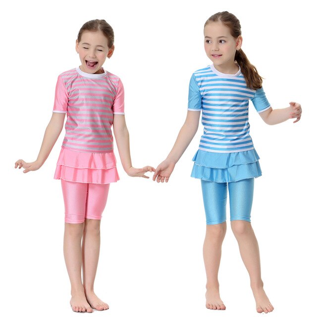 Meisjes Moslim Badpak Islamitische Kinderen Islam Zoete Gestreepte Print Badpak Zwemmen Pak Strand Set Burkinis Kids Hijab Kleding