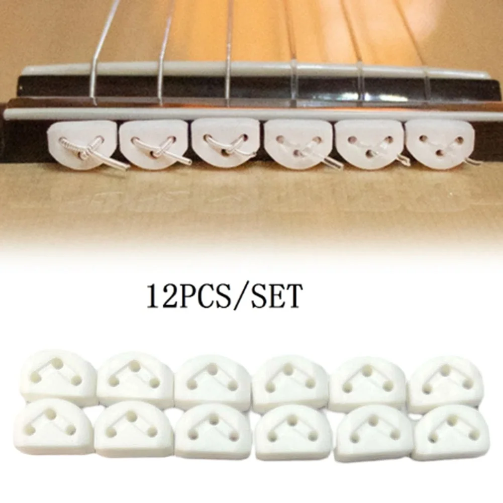 12 stuks composiet snaarhouders voor klassieke gitaar en ukelele, ontworpen om snaarstabiliteit te behouden en het geluid te verbeteren